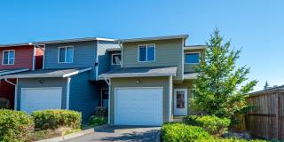 2 Bedroom/2 Bath in Kettle Cove Townhome Community Gallery 1