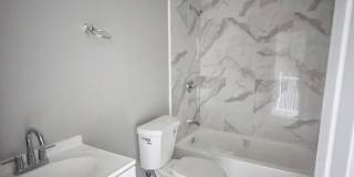 Newly Renovated 2-Bedroom Townhouse in a Prime Location! Gallery 4