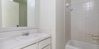 4925 Greenslope Drive Gallery 22