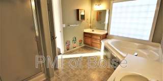 716 Kimberly Ct Gallery 19