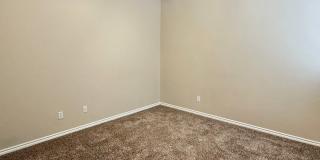 Cute 3 Bed Duplex In Yukon Gallery 13