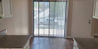 **Move In Special** 2 Bedrooms in the City of Redlands Gallery 7