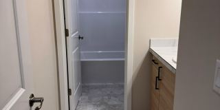 Beautiful Spanaway Home! Apply Today Gallery 10