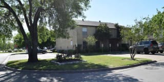 Hunters Point Apartments Gallery 26