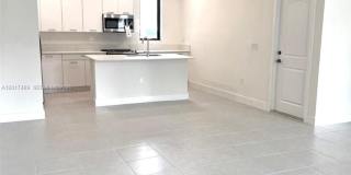 4263 NW 83rd Path Gallery 10