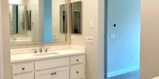 Stunning five bedroom in The Cannery Gallery 25