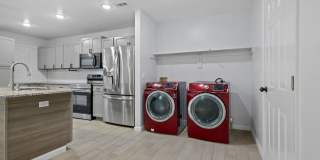 Modern Duplex in Fayetteville, AR Gallery 9