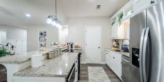 Charming 4 bedroom, 3 bathroom with lots of outdoor living space. Gallery 7