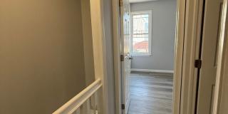 27 E RITTENHOUSE ST Gallery 23
