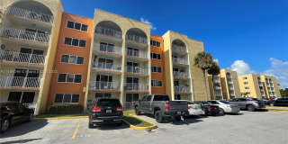 6950 Miami Gardens Drive Gallery 1