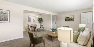 10 West Gallery 7