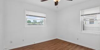 2617 Nassau Street Gallery 23