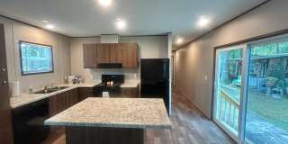 82 White Oak Village Gallery 1
