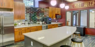 Belmont Buckingham Gallery 9