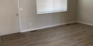 Updated 3-Bed, 1.5-Bath Duplex in Central Fort Collins! Gallery 5