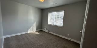 3 Bedroom 2 Bathroom Condo in Springville! Gallery 8