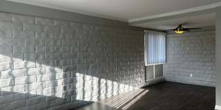 The Pines Apartments Gallery 23