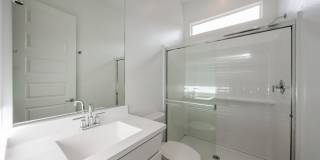 Beautiful 4 bedroom plus den home in Aloravita Gallery 17