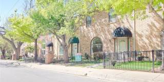 422 W Oak Street Gallery 1