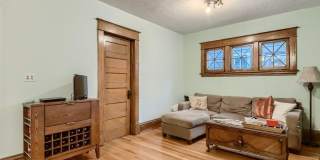 4 Bedroom SFH in MacGroveland! Close by Concordia and Macalester Gallery 12