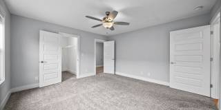 Modern Three Bedroom! Gallery 39