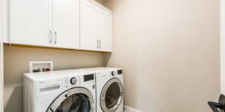 933 Pullman Place Gallery 12