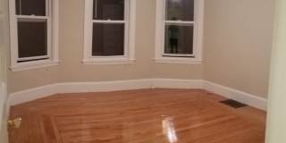 297 Washington St Gallery 14
