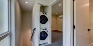 616 Marine St. Gallery 40