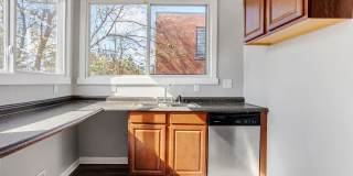 Spacious Two Bed Available July 10th! Central Air, Dishwasher, Laundry, Off Street Parking! Gallery 26