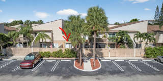 612 Executive Center Drive Gallery 14