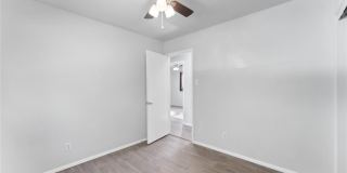 3712 Windsor Avenue Gallery 13