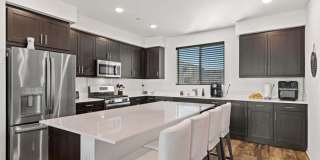 4 Bedroom Condo in the Playa del Sol Community 4 Bedroom Condo in the Playa del Sol Community Gallery 1