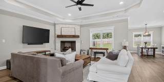 Fabulous Home in Miller's Glenn Gallery 6