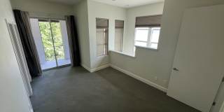 1726 7th St Gallery 8