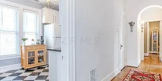 Stunning Victorian Duplex for Rent Gallery 11