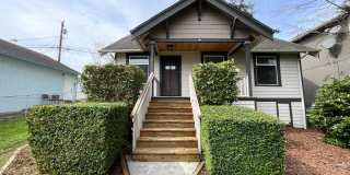 3 Bedroom Home with Beautiful Upgrades in Everett Gallery 1