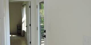 East Hill gem! Gallery 5