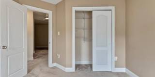5053 DONOVAN Drive Gallery 22