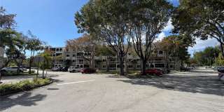 8101 Camino Real Gallery 7