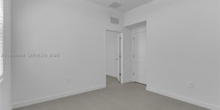 615 NE 1st Terrace Gallery 29