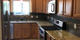 *****Gorgeous Lawrenceville 3-Bed / 1.5 Bath available FOR RENT   July 1st!!****** Gallery 8