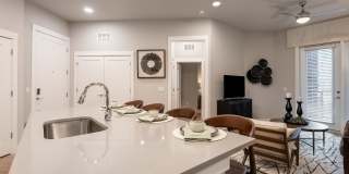 Citron at the Packing District Gallery 5