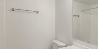 Hub at 934 Apartments Gallery 11