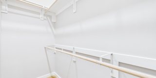 1120 S Washington Street Gallery 31
