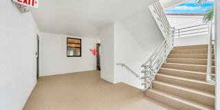 827 Oak Harbour Drive Gallery 53