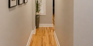 138 W Clement St Gallery 15