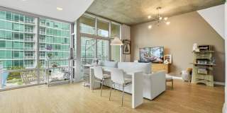 923 Peachtree Street NE Gallery 15