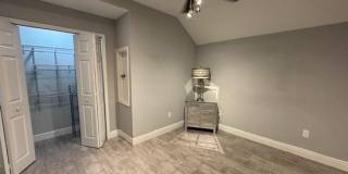 1 Bedroom Renovated Garage Apartment Gallery 10