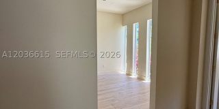 3326 Elizabeth St Gallery 14