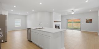 128 Stockholm Lane Gallery 2